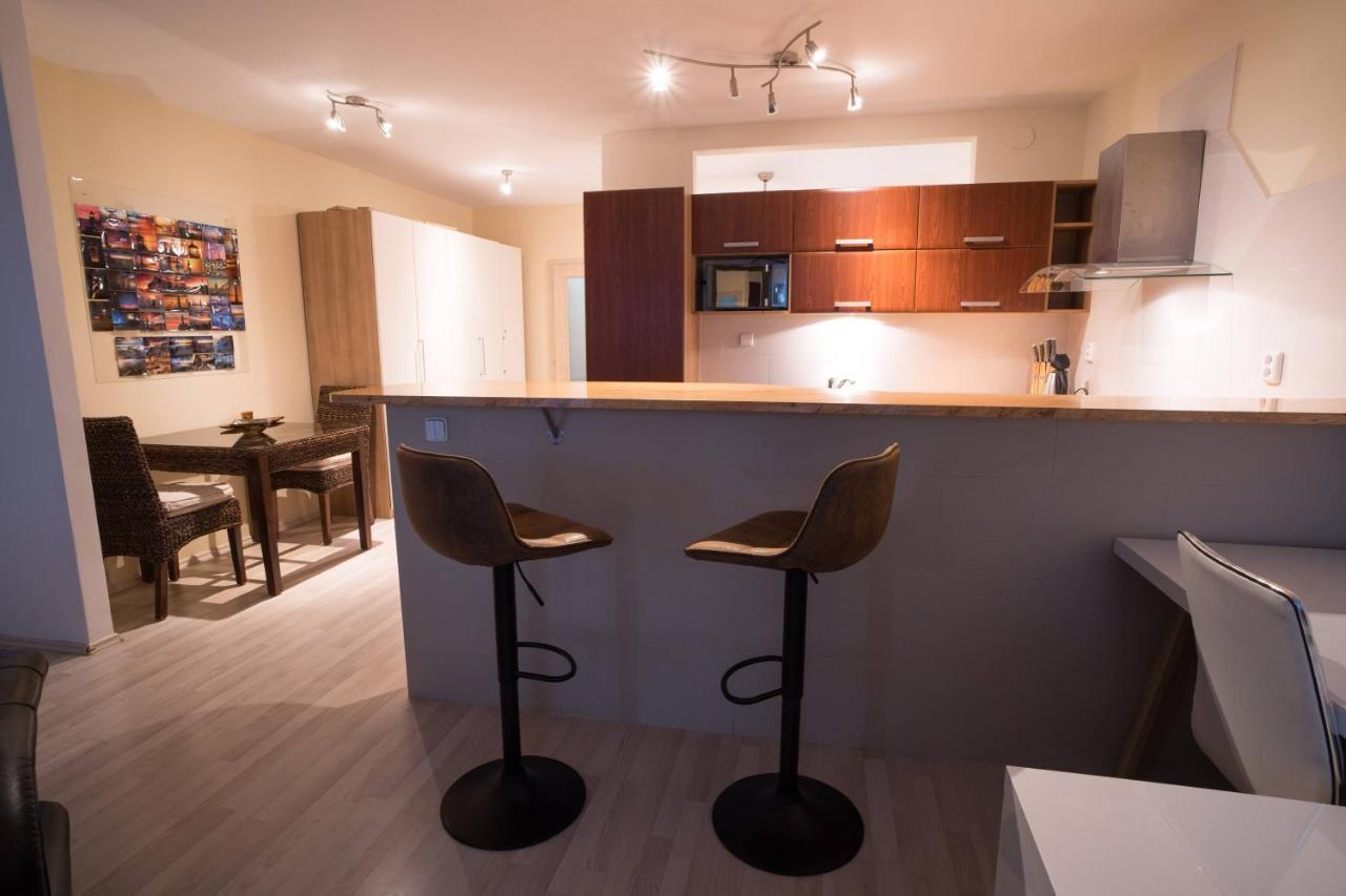 Apartment Vodni With Parking 브르노 외부 사진