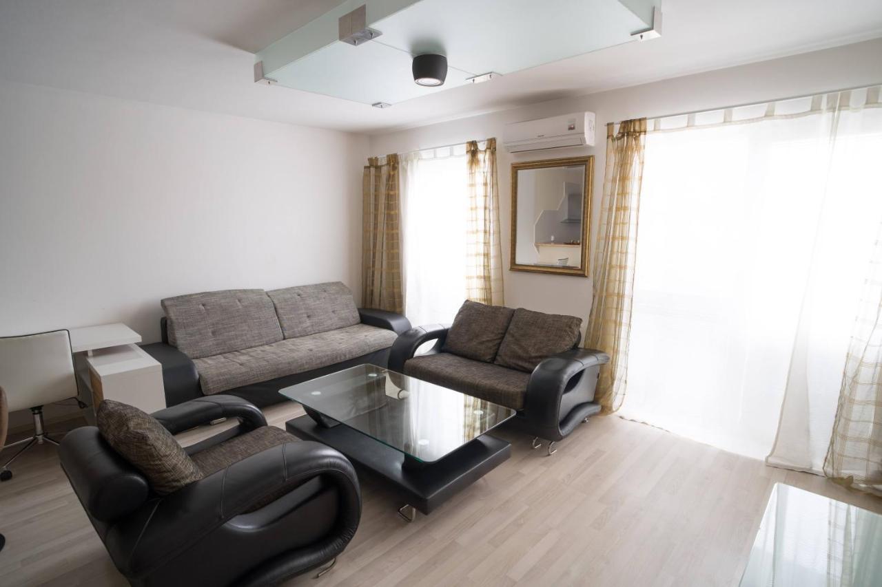 Apartment Vodni With Parking 브르노 외부 사진